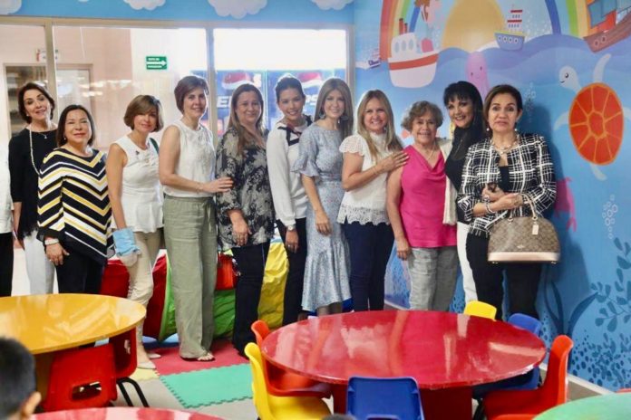 INAUGURA MARCELA GORGÓN CENTRO DE ENTRETENIMIENTO INFANTIL EN HOSPITAL