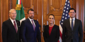 Sheinbaum recibe en Palacio Nacional al secretario de Seguridad de Estados Unidos
