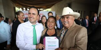 FELICIDADES A LAS Y LOS MAESTROS DE COAHULA: MANOLO