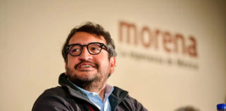 Andy López deja dirigencia de Morena para buscar diputación federal en Tabasco