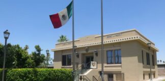 Investigación señala presuntas irregularidades y uso político en consulados mexicanos en Estados Unidos