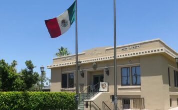 Investigación señala presuntas irregularidades y uso político en consulados mexicanos en Estados Unidos
