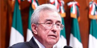 Rubén Rocha comparece ante la FGR por investigaciones derivadas de acusaciones de Estados Unidos
