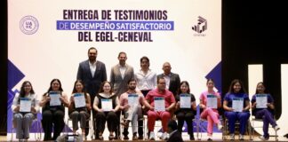 Reconoce UAdeC a Egresados de la Unidad Sureste que Acreditaron con Testimonio Satisfactorio el EGEL-CENEVAL