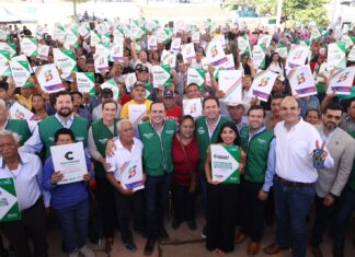 INICIAMOS LA ENTREGA DE MILES DE ESCRITURAS PARA TODAS LAS REGIONES DE COAHUILA: MANOLO