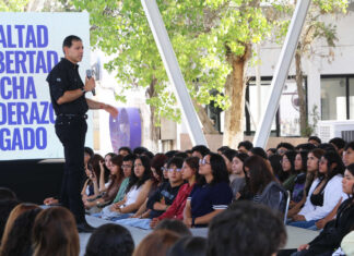 Da Bienvenida el Rector de la UAdeC a Nuevos Estudiantes de la Unidad Sureste