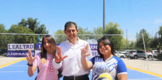 Rector de la UAdeC da la Bienvenida a Estudiantes de Nuevo Ingreso de la FCEyH e Inauguró Cancha de Voleibol del Plantel