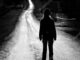 No seamos sombras del camino