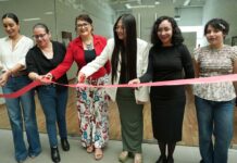 Inauguran en la UAdeC la Exposición Luz, Cuerpo y Fluido. Estudios formales / Gramática de la forma de Elizabeth Castrellón