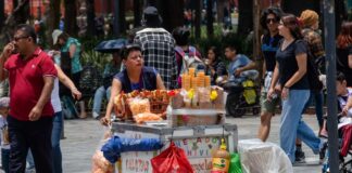 Desempleo en México baja a 2.8% en septiembre, pero disminuye la población ocupada